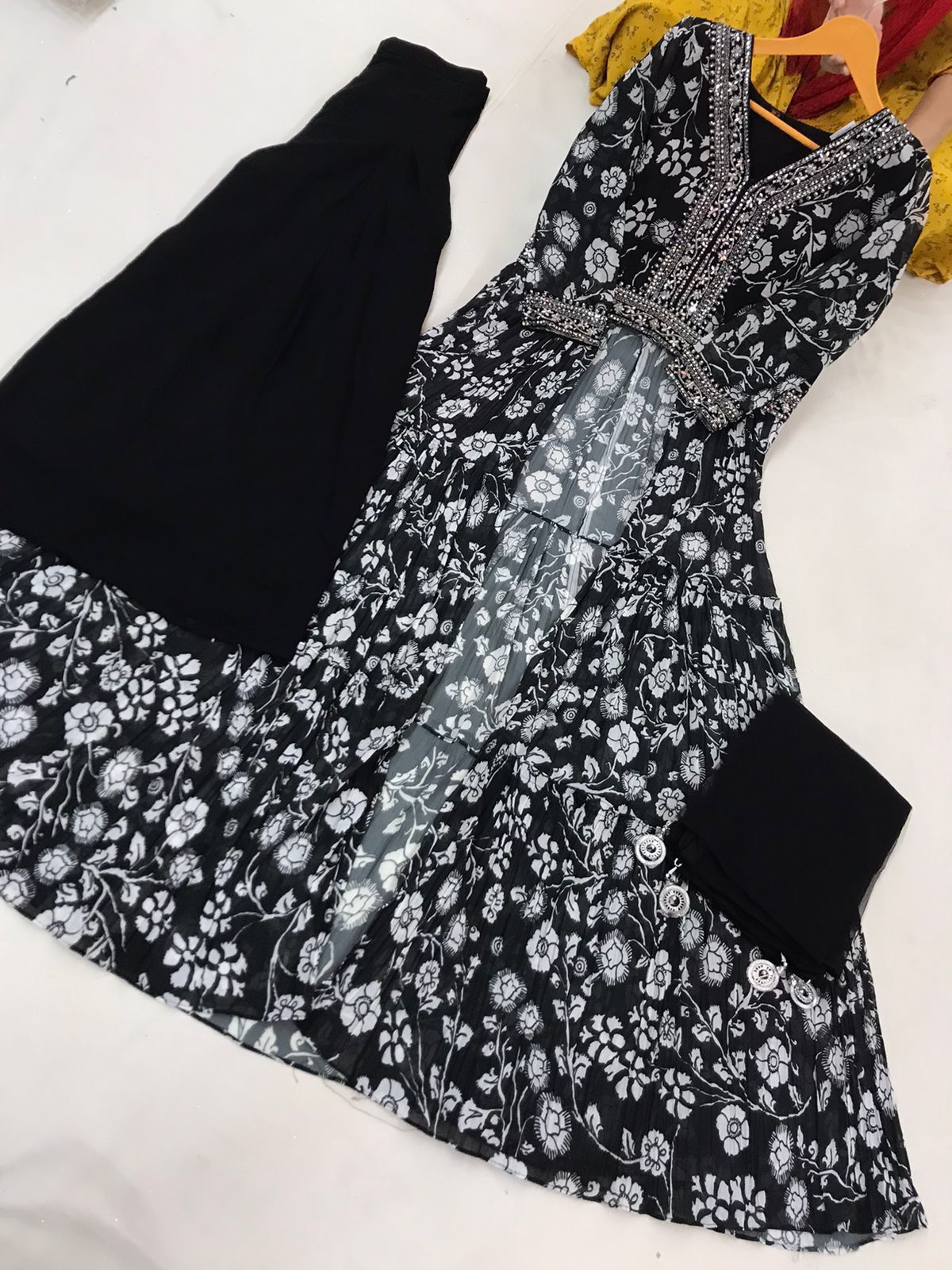 Long Designer Floral (Black)