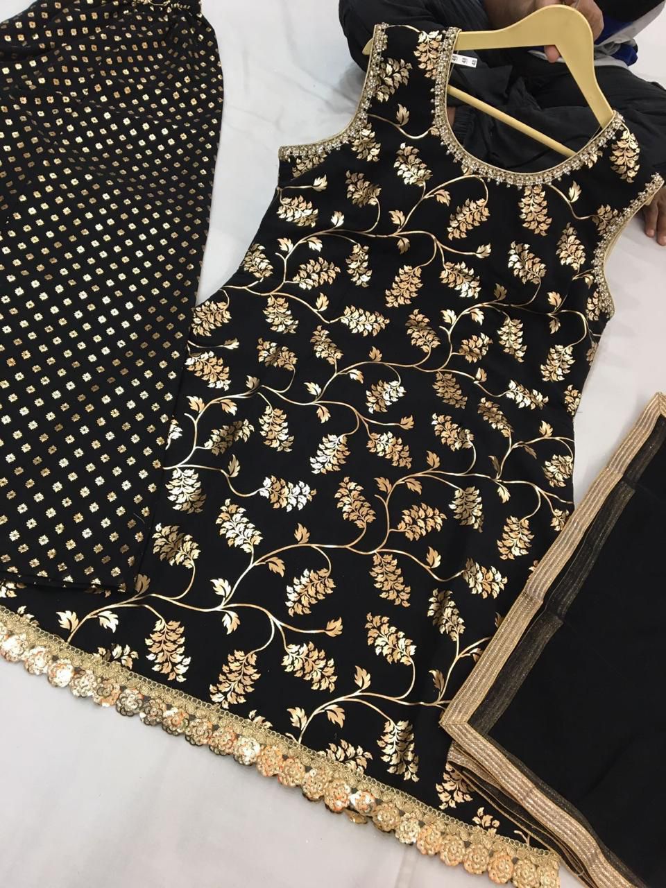 Printed Summer Suit