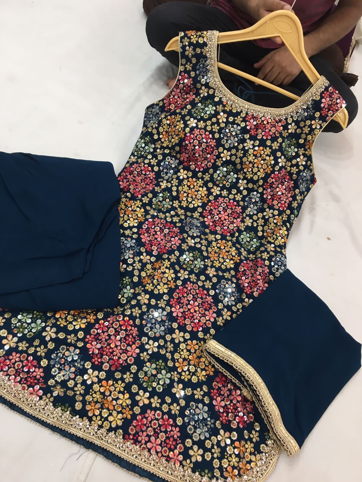 Simple Light Floral Embroidery